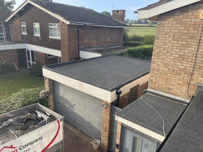 flat rood installation GRP Roof